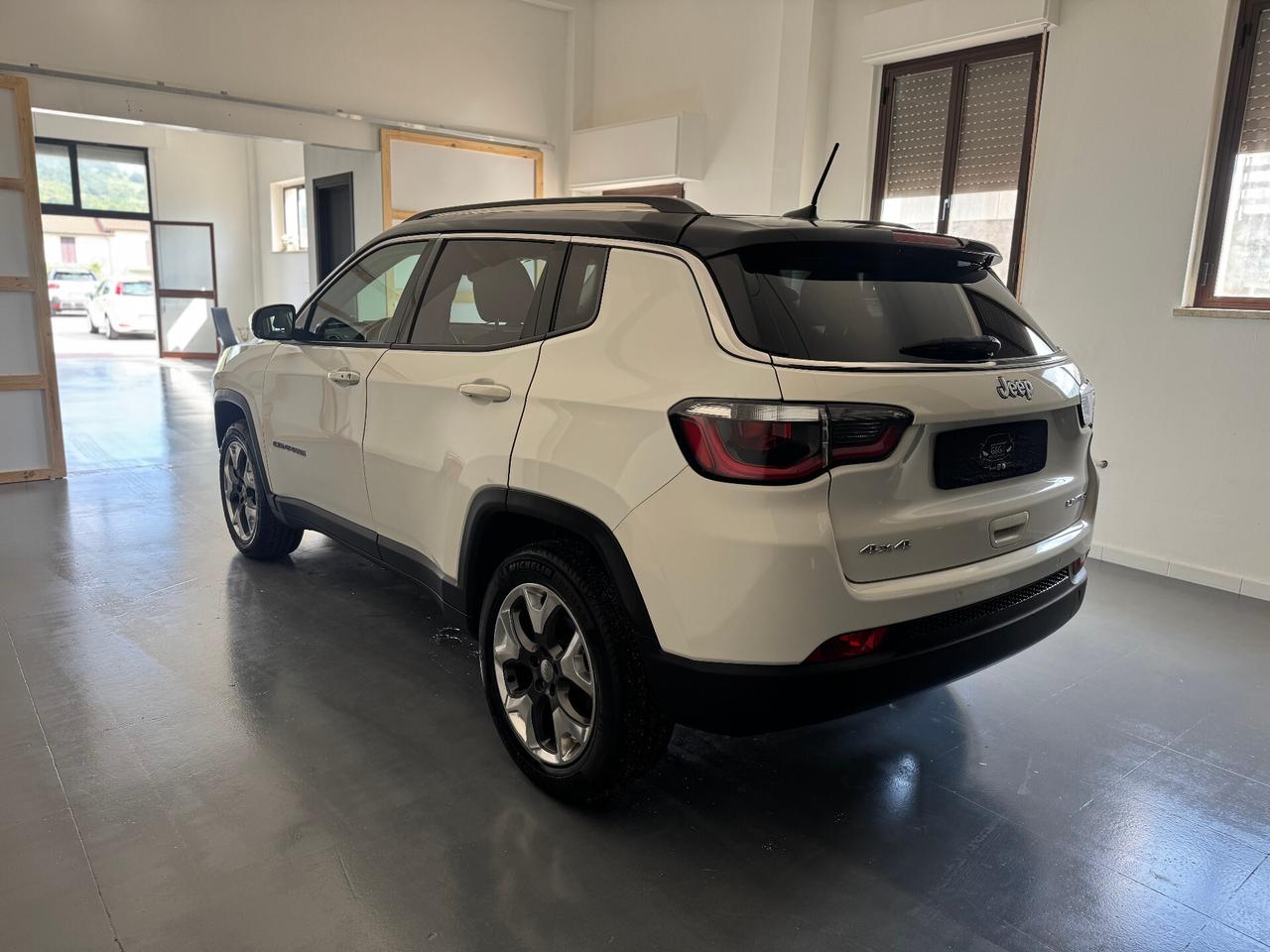 Jeep Compass 2.0 Mjet II 4WD Limited - 2018