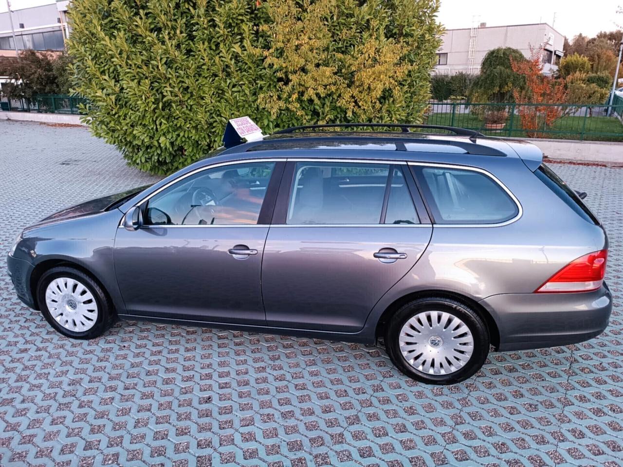 Volkswagen Golf 5 Var. 1.9 TDI Comfortline