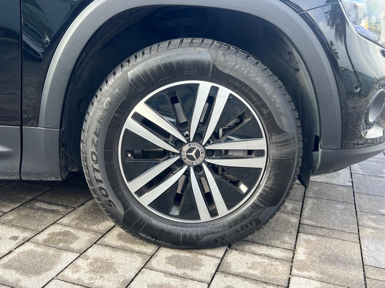 Mercedes-benz GLB 200 d 150cv Business FINANZIABILE