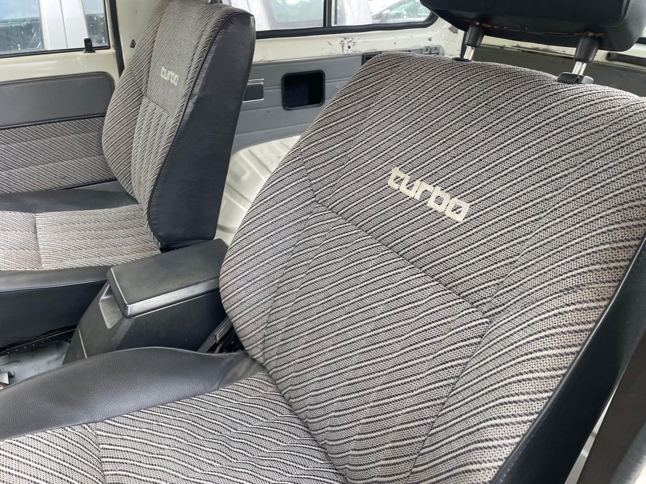 Toyota Land Cruiser II 2.4 turbodiesel SW LJ70 LX