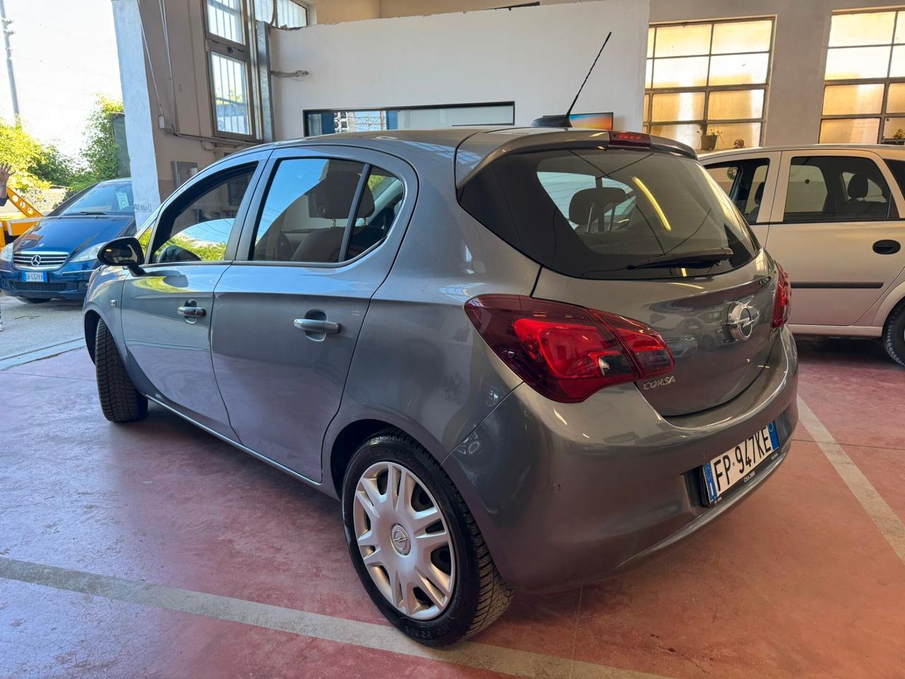 Opel Corsa 1.4 GPL 5 porte Per Neopatentati