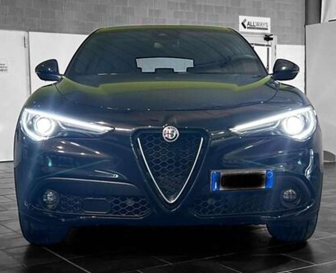 Alfa Romeo Stelvio 2.2 Turbodiesel 190 CV AT8 RWD Business