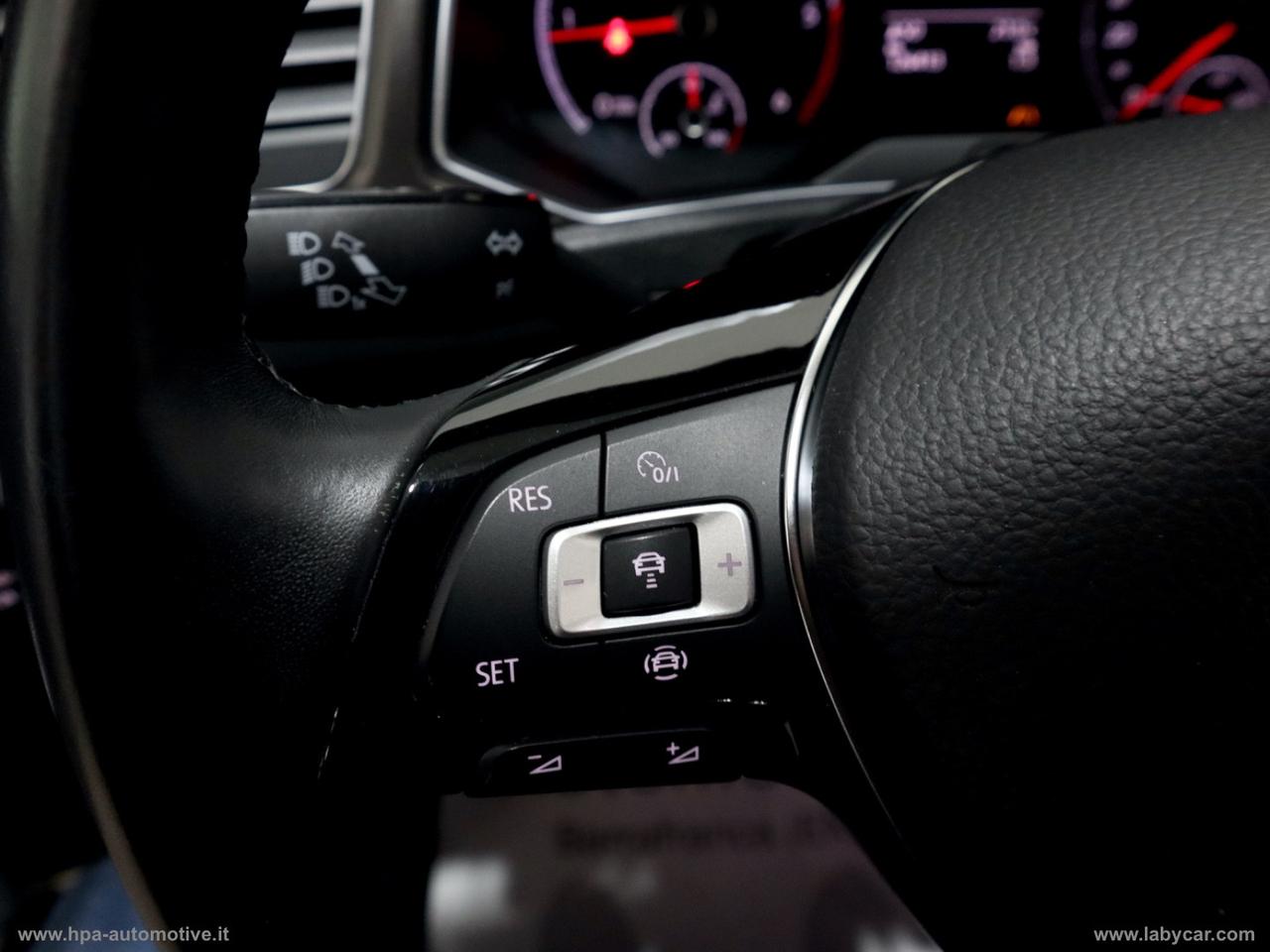VOLKSWAGEN T-Roc 1.6 TDI NAVI FULL LED