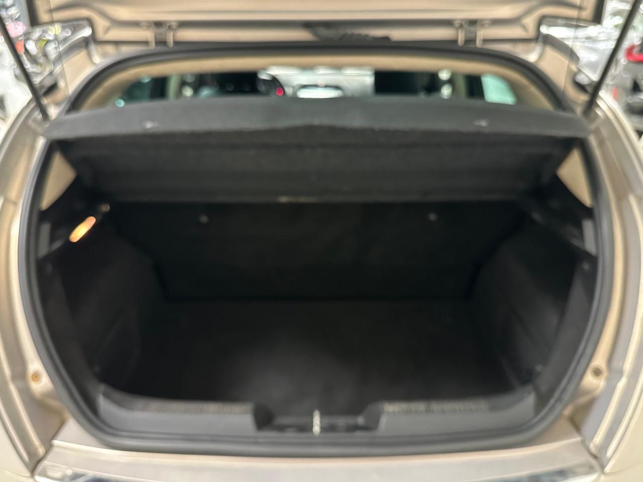 Lancia Delta 1.6 MJT 120 CV Selectronic Platino - 2009