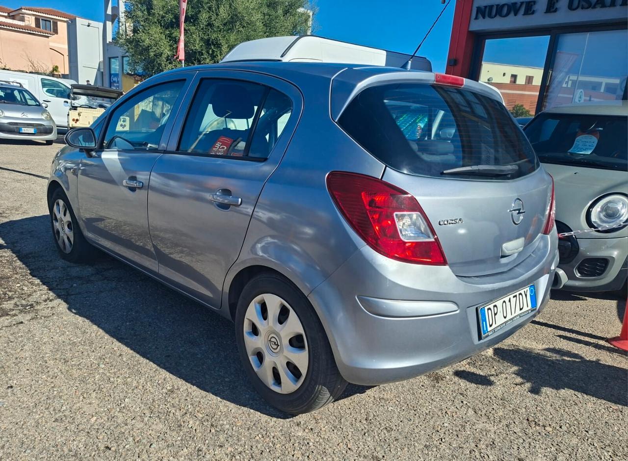 Opel Corsa 1.2 5 porte 80cv