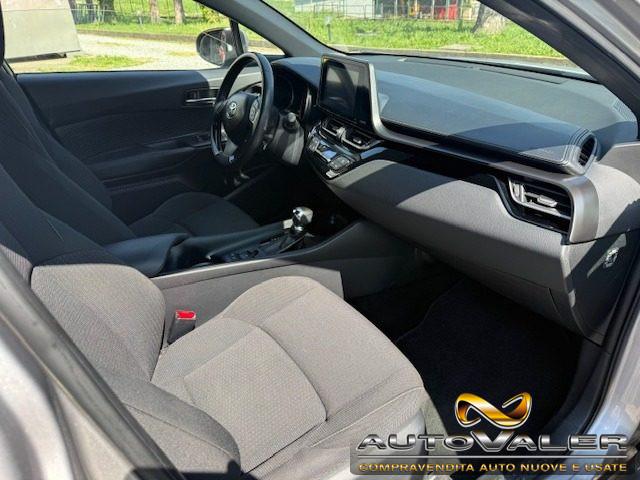 TOYOTA C-HR 1.8 Hybrid E-CVT Active