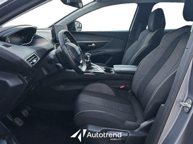 Peugeot 3008 BlueHDi 130 CV NAVI LED Active Business S&S
