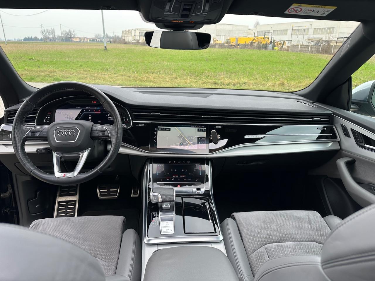 Audi Q8 SQ8 TDI quattro tiptronic sport attitude