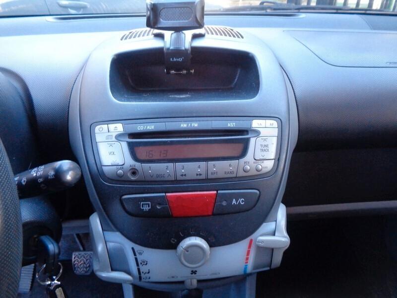 Peugeot 107 1.0 68CV 5p. Sweet Years