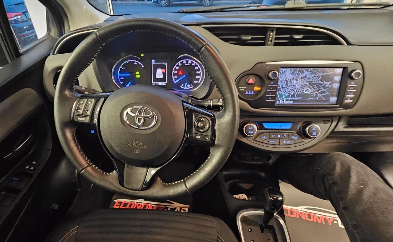 Toyota Yaris 1.5 Hybrid 5 porte Cool