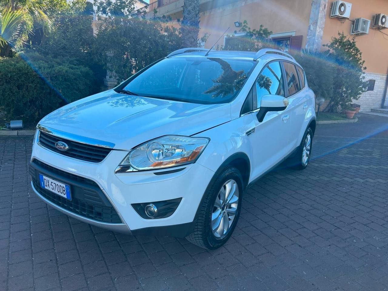 Ford Kuga 2.0 TDCi 136 CV 2WD Titanium DPF