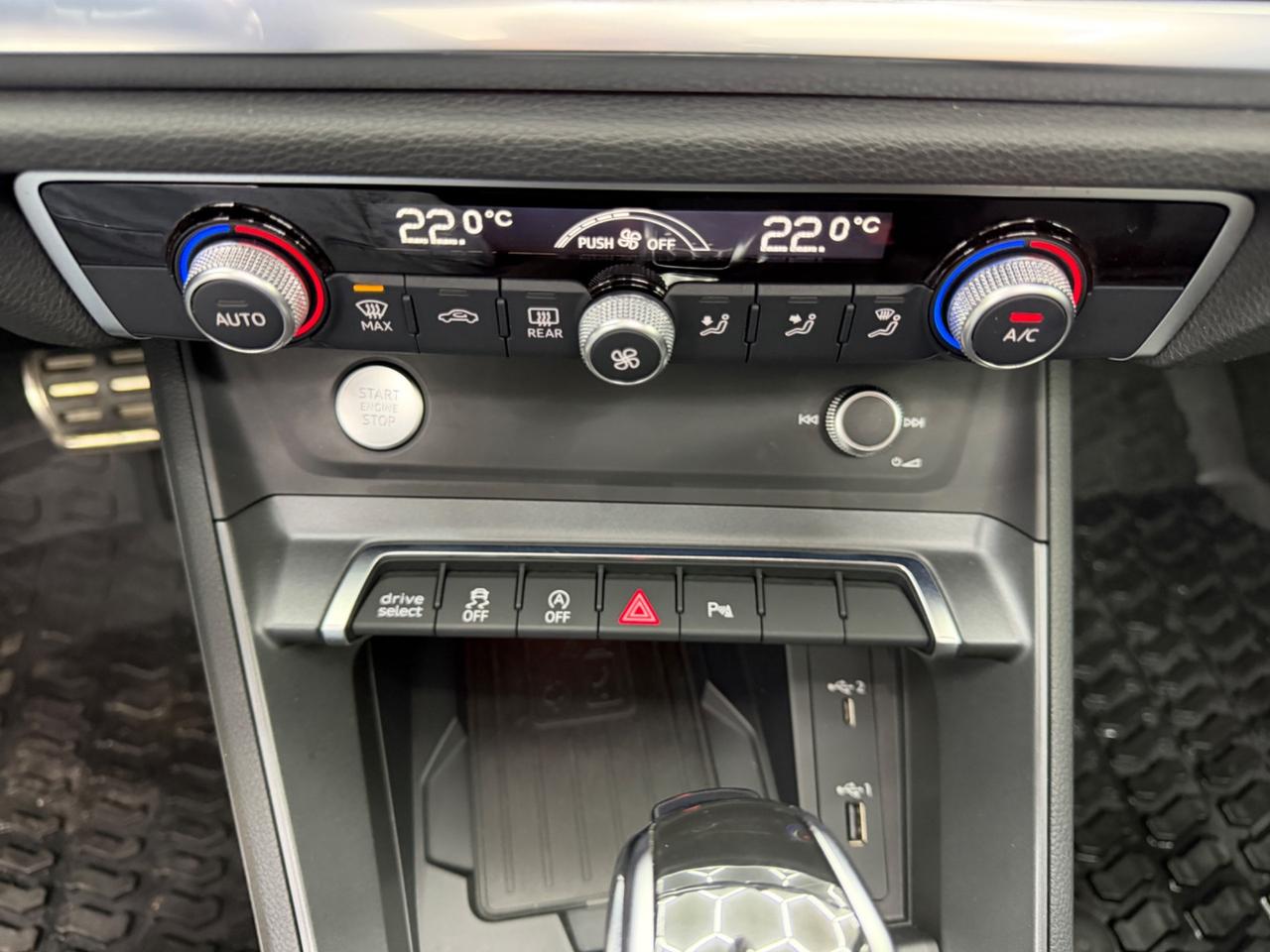 Audi Q3 40 TDI S LINE IPER FULL ITA UFF UNI PRO