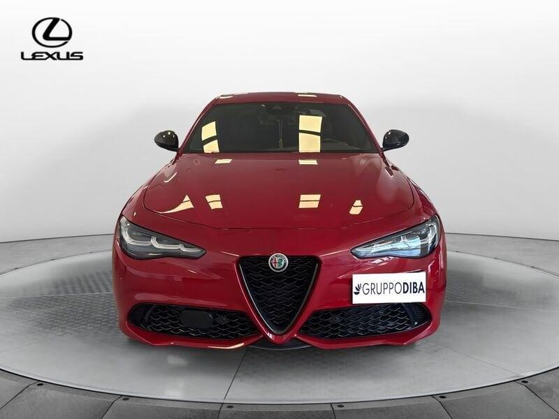 Alfa Romeo Giulia 2023 2.0 t Competizione Q4 280cv auto