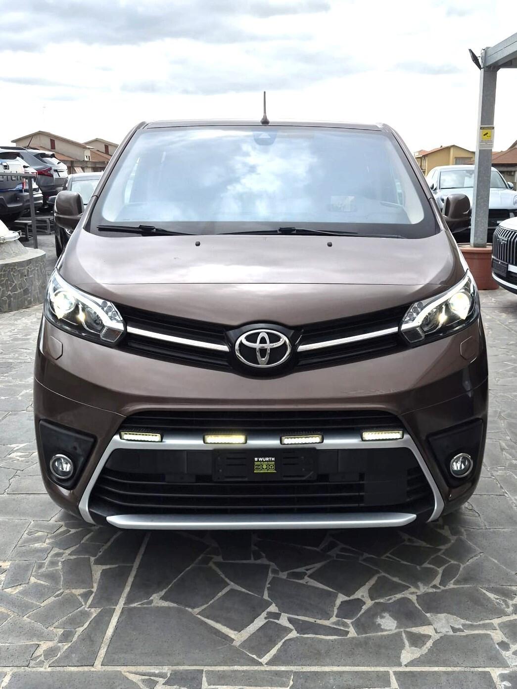 Toyota Proace Verso 2.0D 177 CV L1 D Luxury