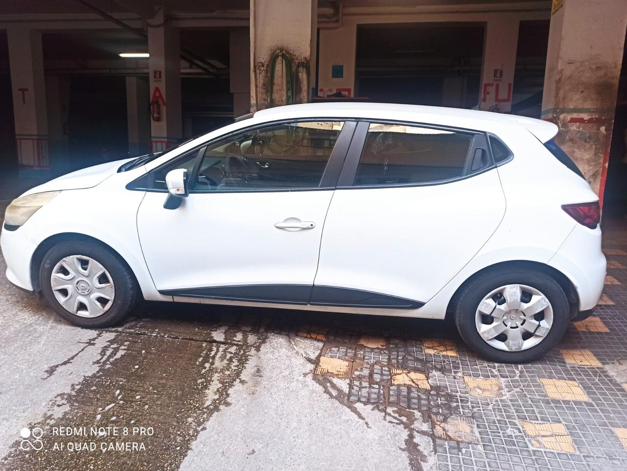 Renault Clio 1.2 75CV GPL 5 porte Costume National