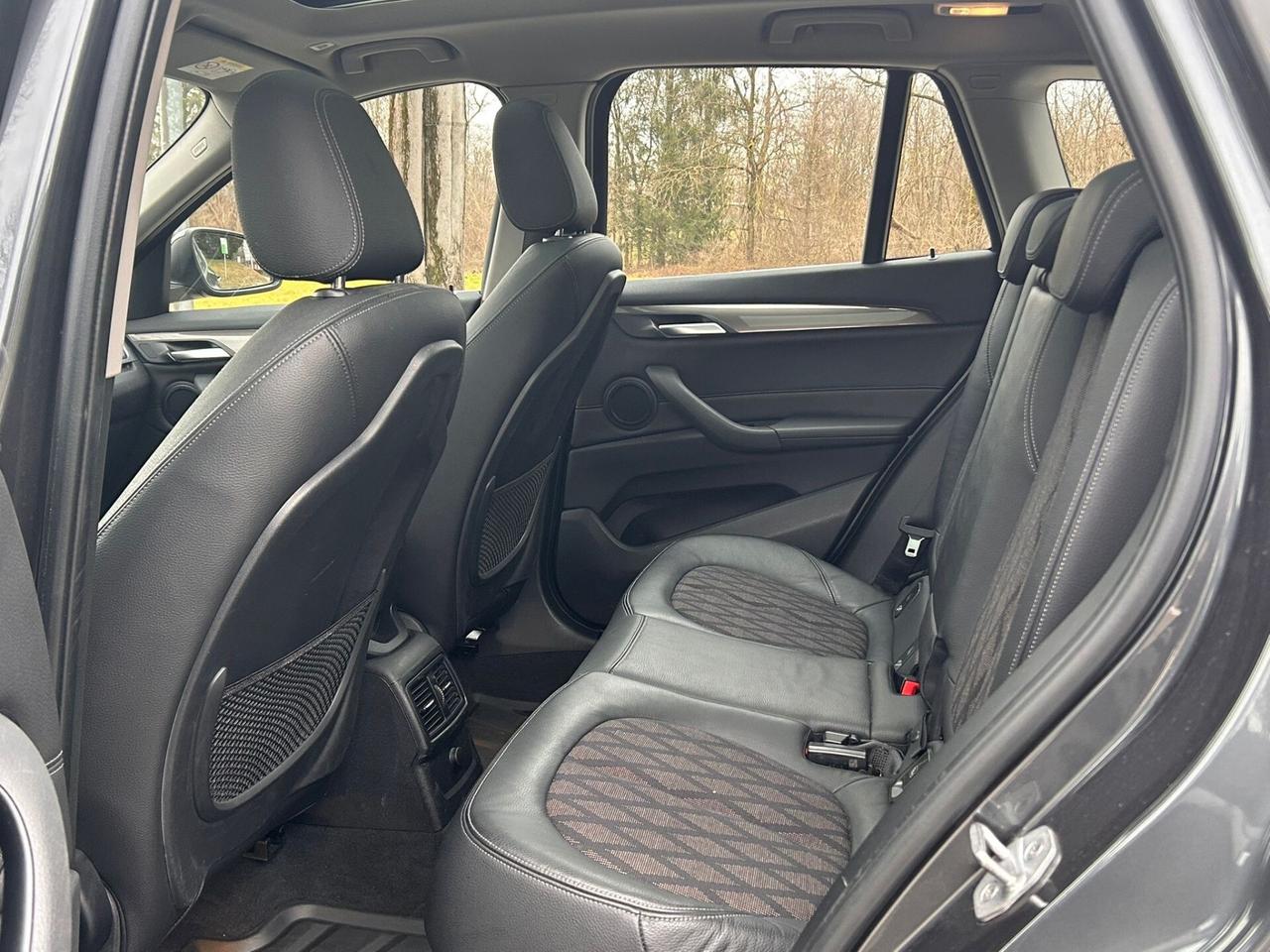 Bmw X1 2.0 Diesel xDrive 190CV Auto | Tetto Panoramico Euro 6