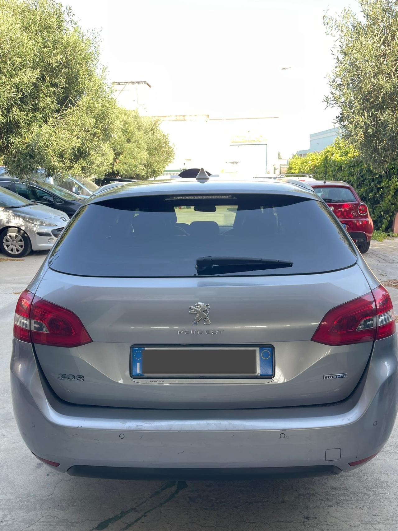 Peugeot 308 BlueHDi 120 S&S EAT6 SW GT Line
