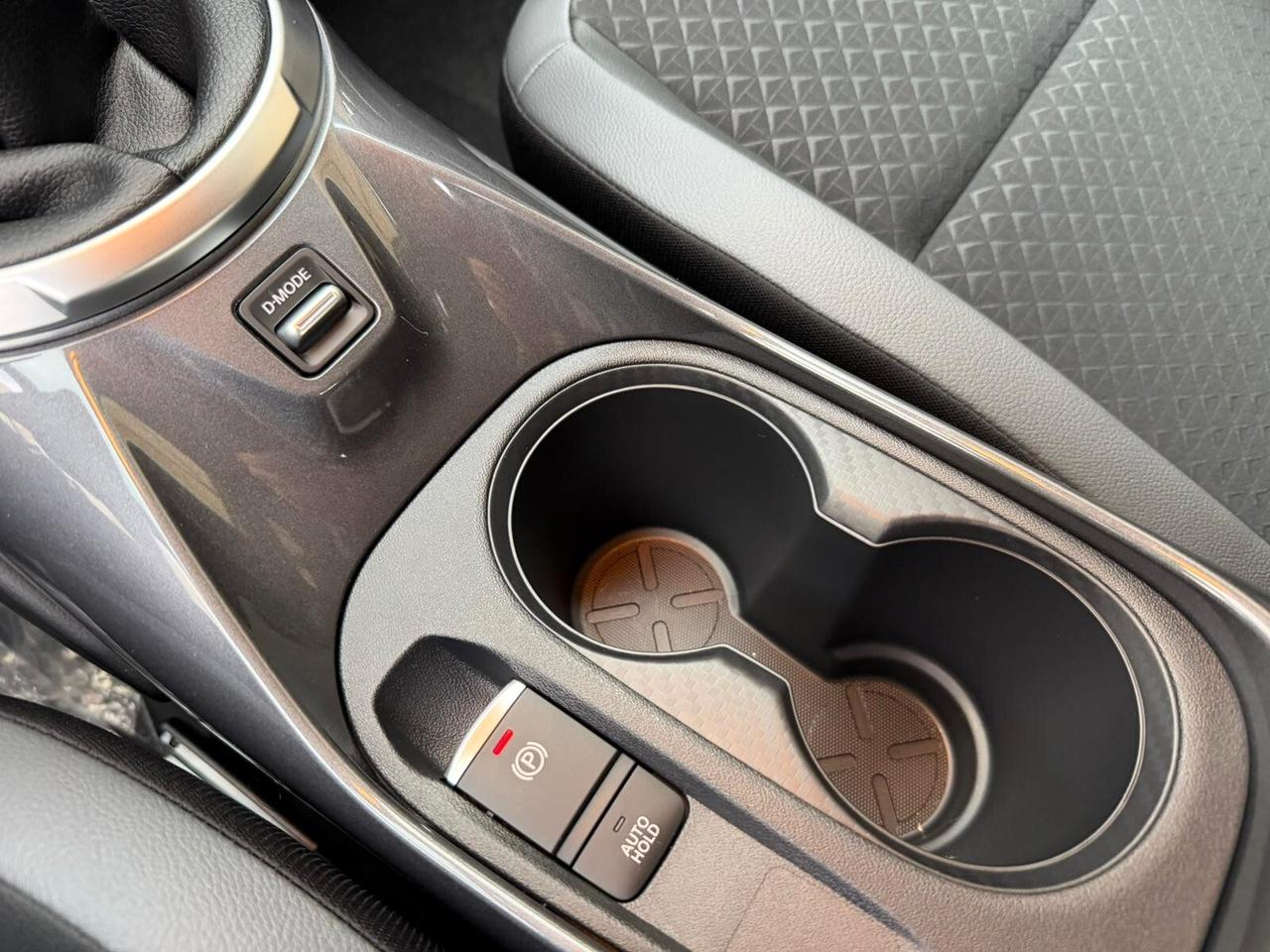 Nissan Juke 1.0 DIG-T 114 CV N-Connecta