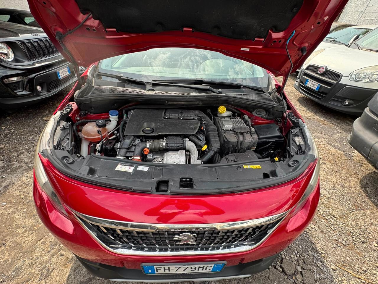 Peugeot 2008 BlueHDi 120 S&S Allure