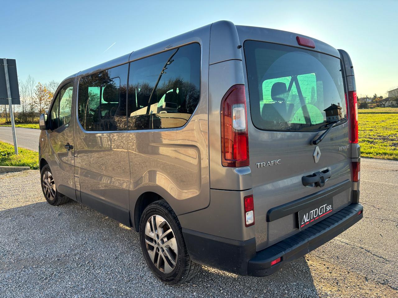 Renault Trafic T29 1.6 dCi 125CV 9 POSTI!!!! MOTORE ROTTO !!!!!!!