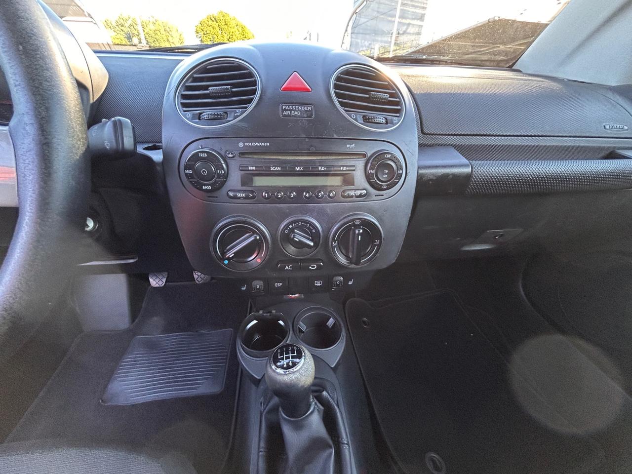 Volkswagen New Beetle Cabrio 1.9 tdi 105cv