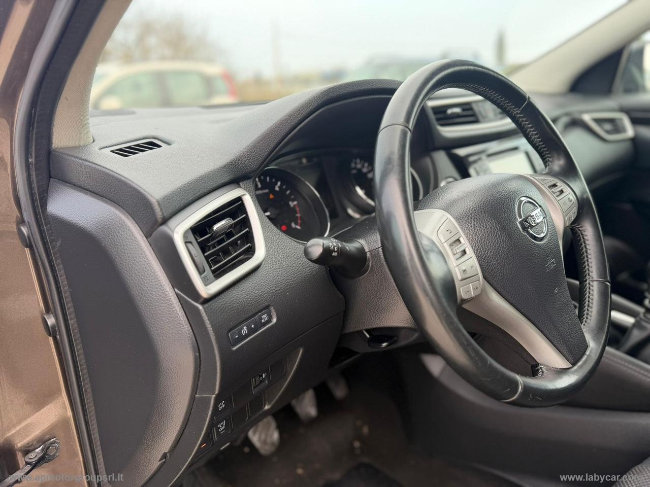 NISSAN Qashqai 1.6 dCi 2WD Tekna