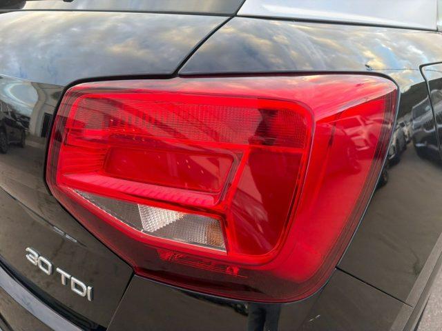 AUDI Q2 30 TDI Business