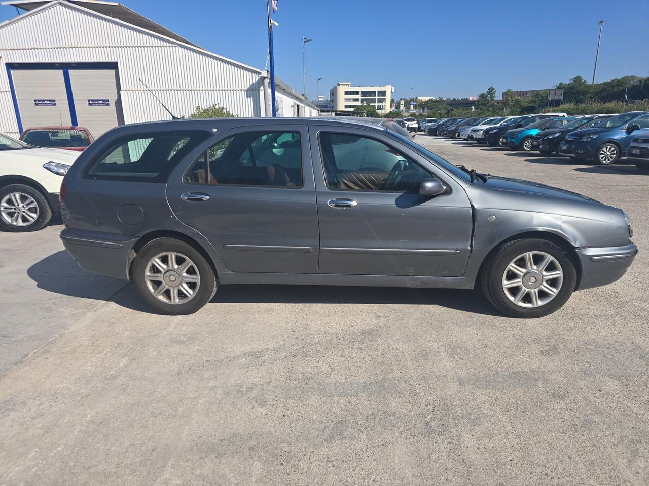 Lancia Lybra 1.9 JTD cat Station Wagon LX