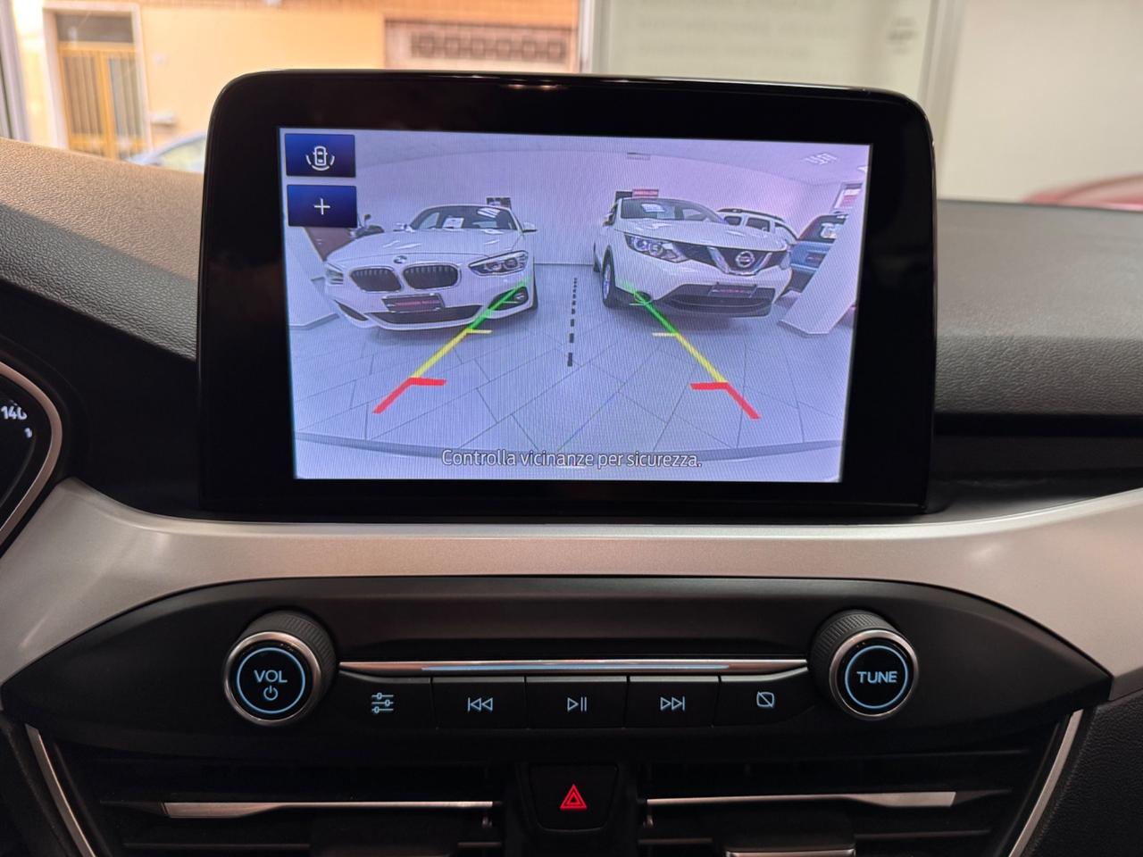 Ford Focus 1.0 EcoBoost 100 CV 5p. Business