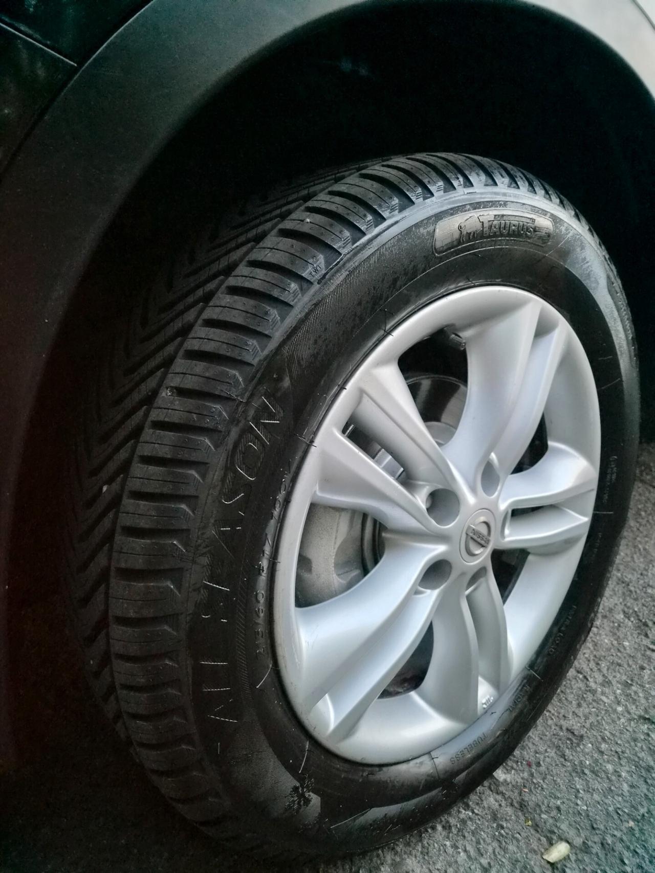 Nissan Qashqai Qashqai+2 1.5 dCi 7 POSTI