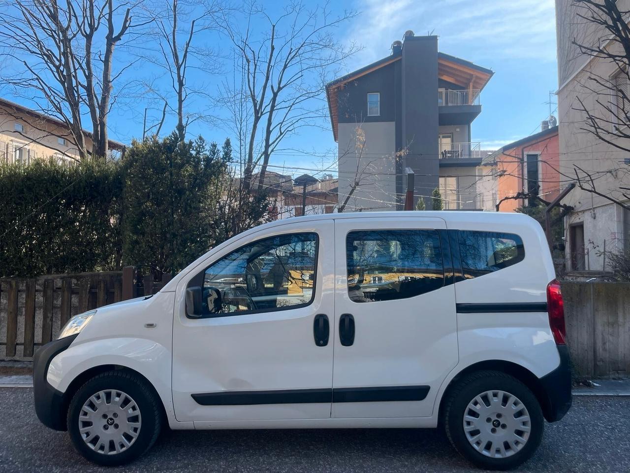 FIAT QUBO 1.3 MJT 75CV GANCIO - NEOPATENTATI