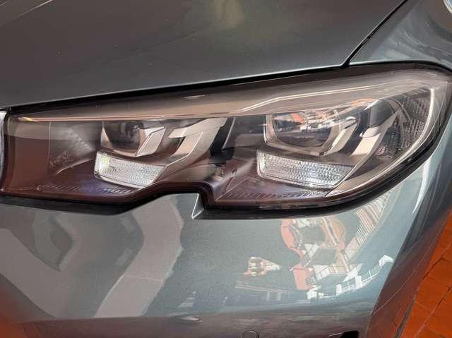 BMW 318 318d Touring mhev 48V Business Advantage auto