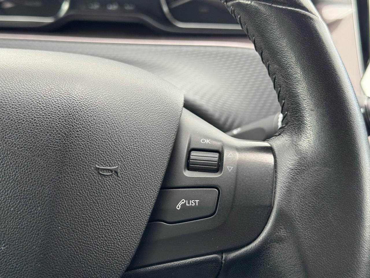 Peugeot 2008 1.2 VTi 82CV Active