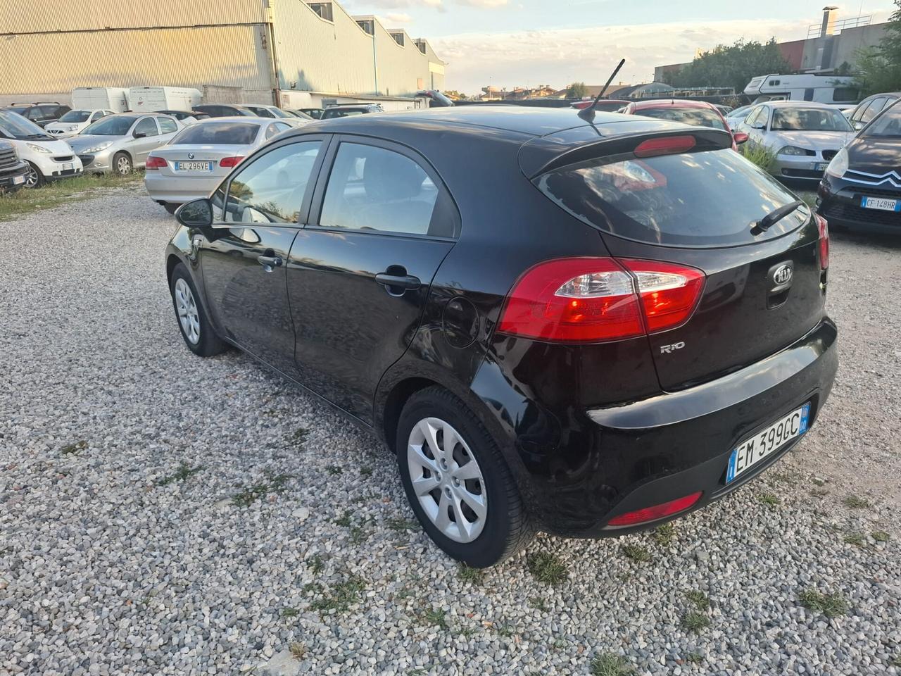 Kia Rio 1.1 CRDi 5p. Cool
