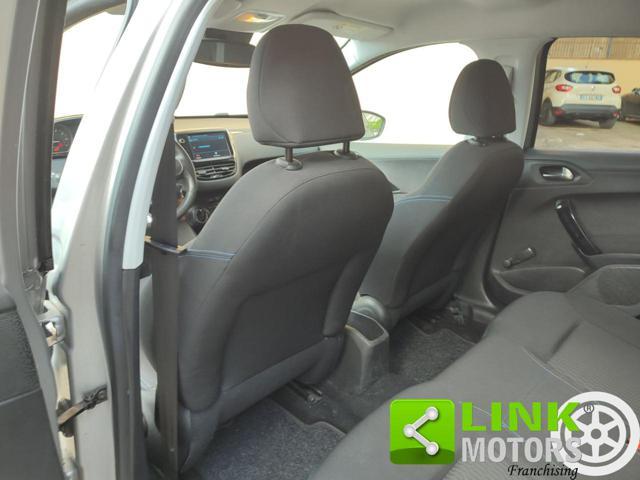 PEUGEOT 208 1° serie PureTech 82 Stop&Start 5 porte Signature