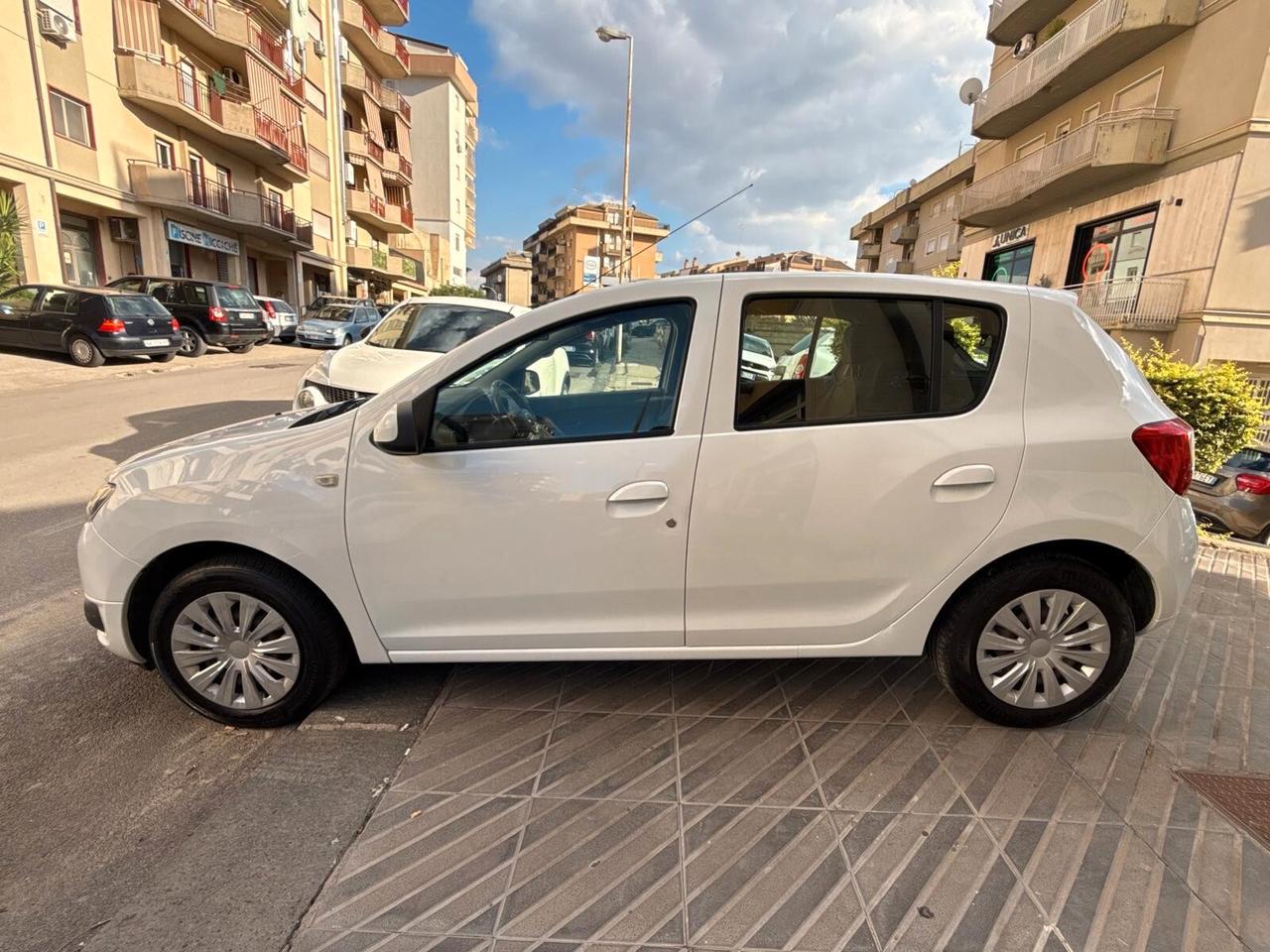 Dacia Sandero 1.5 dCi 8V 75CV Lauréate