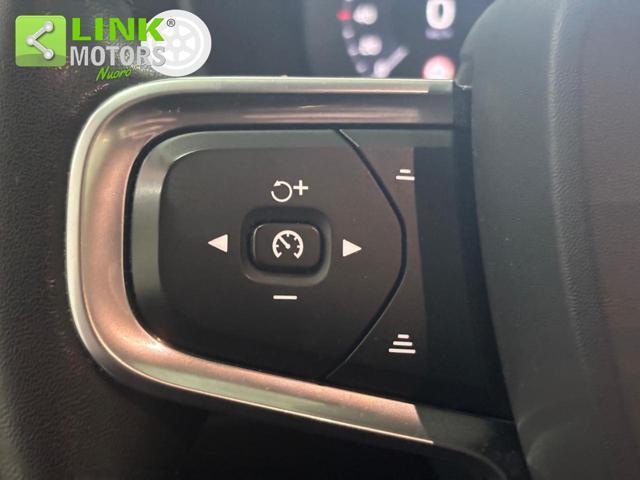 VOLVO XC40 D3 Geartronic Momentum