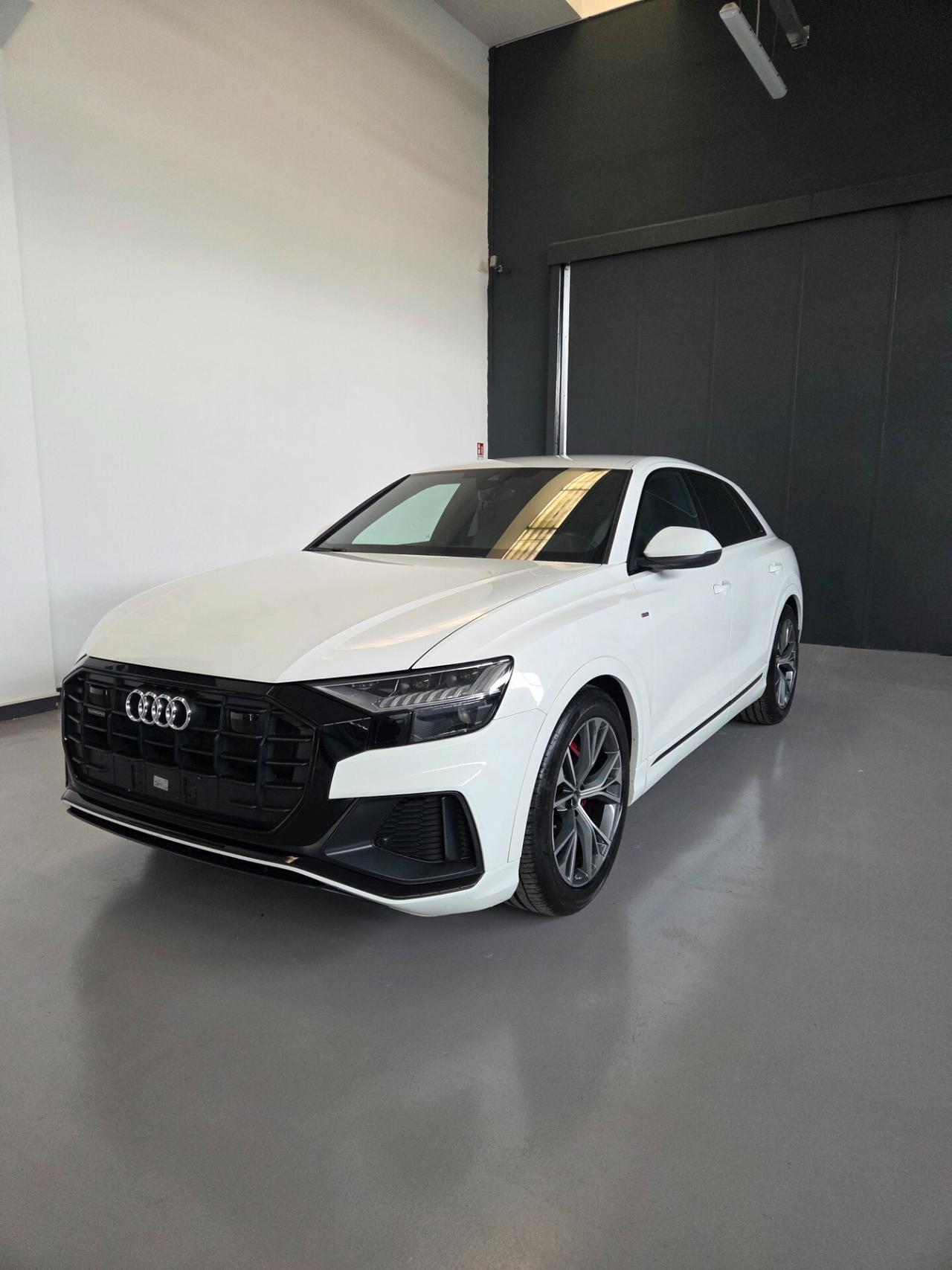 Audi Q8 50 TDI 286 CV quattro tiptronic Sport