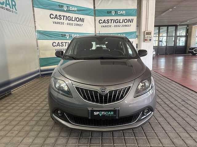 Lancia Ypsilon Platino 1.0 Hybrid 70 cv - usata