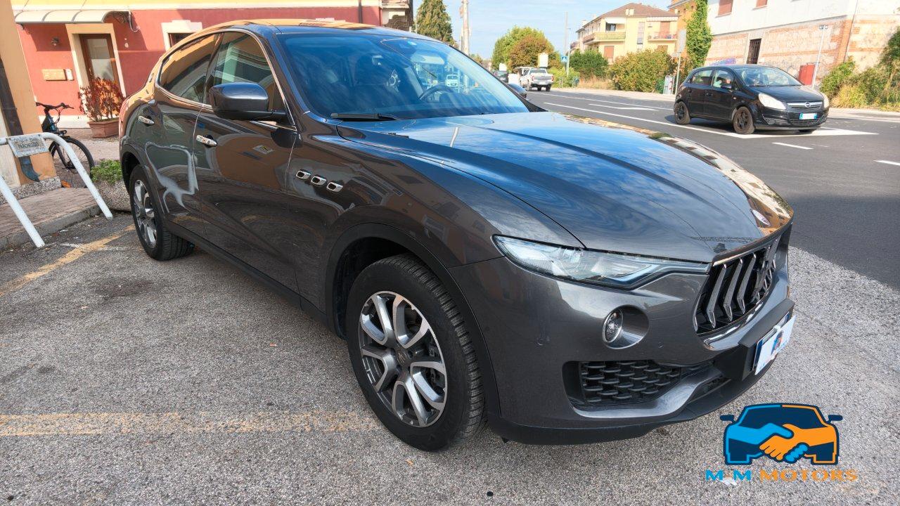 Maserati Levante 3.0 V6 Granlusso 250cv auto