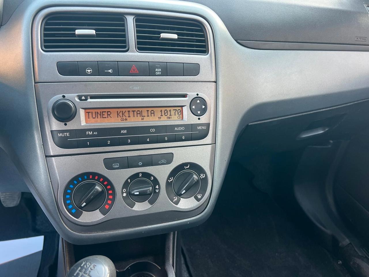 Fiat Punto 1.4 8V 5 porte Easypower Virgin Radio