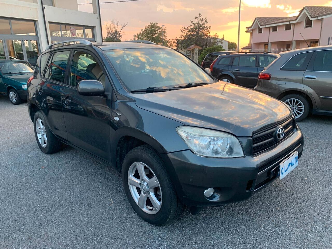 Toyota RAV 4 RAV4 2.2 DDIS 4X4 136 CV Sol