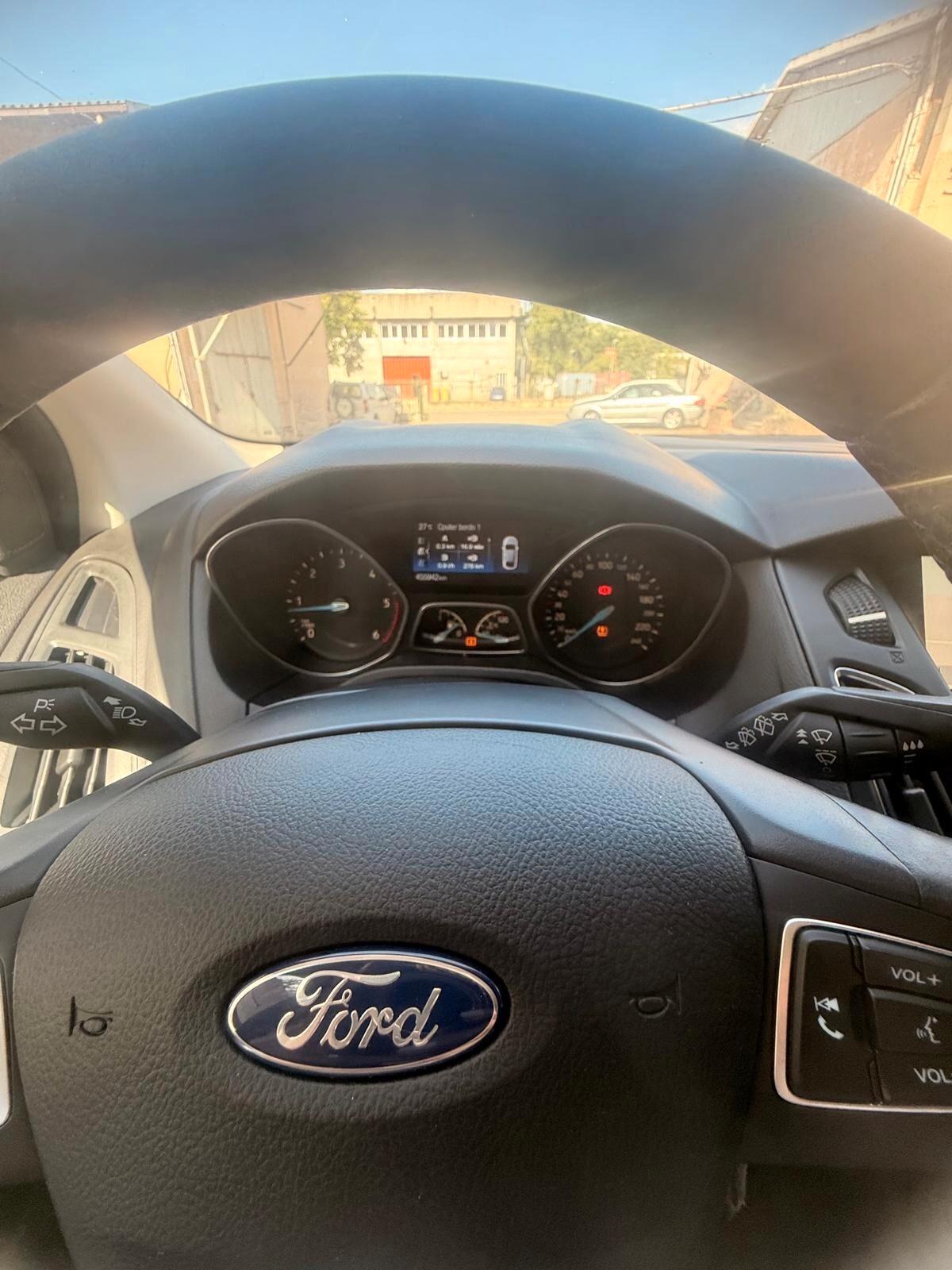 Ford Focus 1.5 TDCi 120 CV Start&Stop SW ST Line