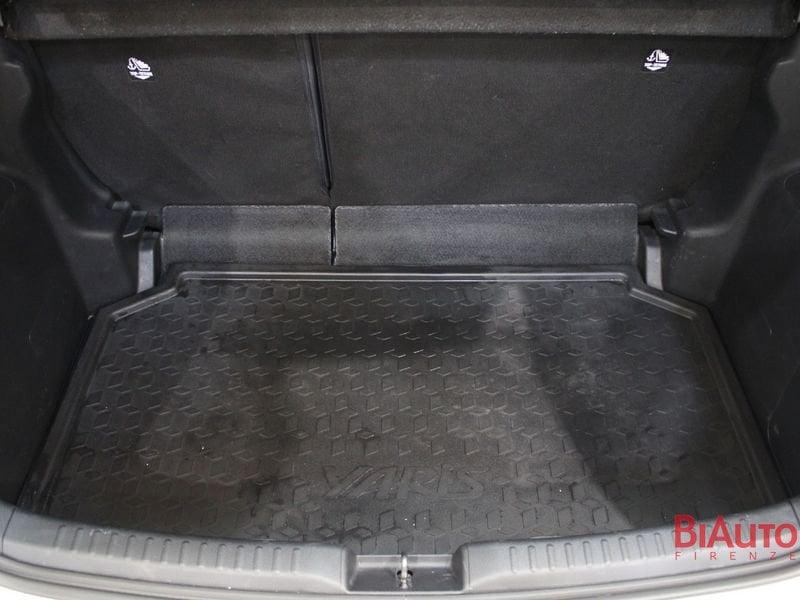 Toyota Yaris Yaris 1.5h Active