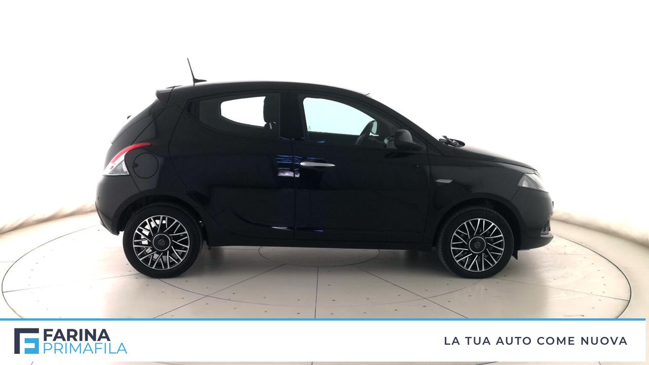 LANCIA Ypsilon III 2021 - Ypsilon 1.0 firefly hybrid Platino s&s 70cv