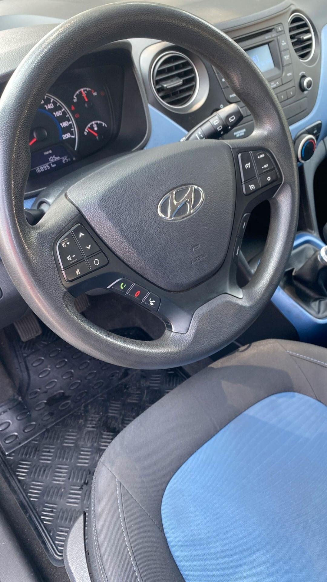 Hyundai i10 1.0 MPI Sound Edition