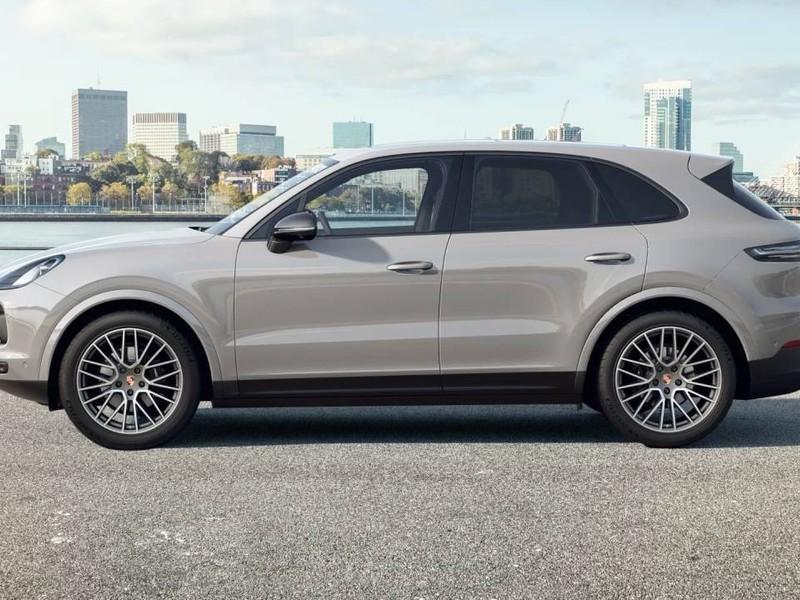 Porsche Cayenne 3.0 platinum edition tiptronic