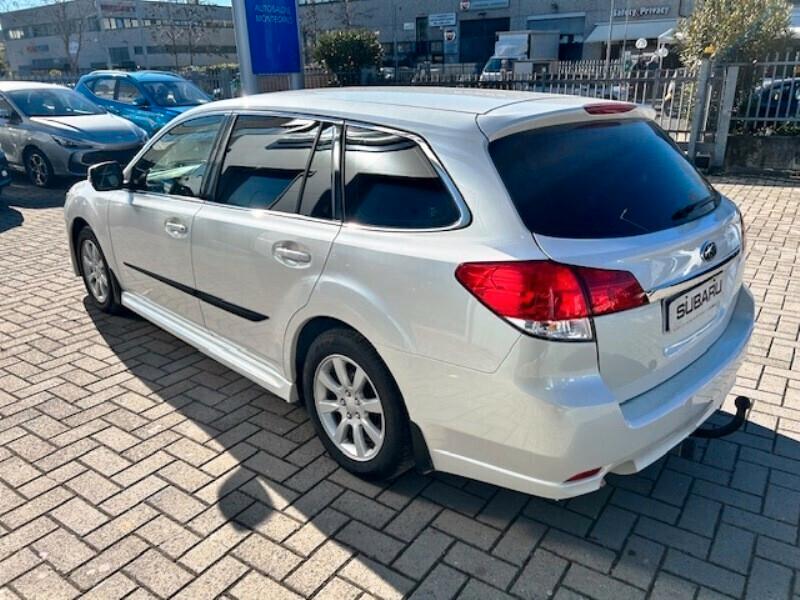 Subaru Legacy 2.0i Bi-Fuel Trend - Con gancio traino
