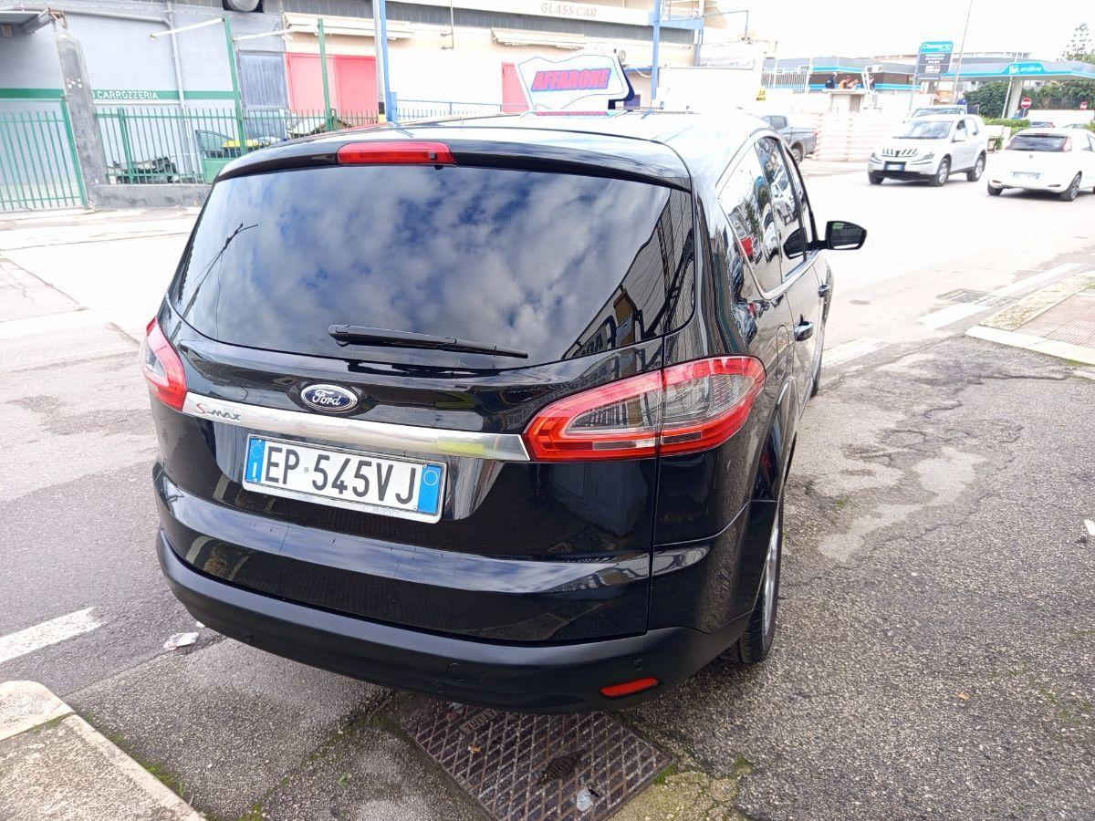 FORD S-Max 2.0 TDCi 163CV Titanium - 2013
