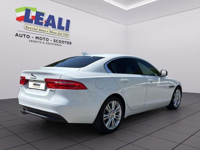 Jaguar XE JAGUAR XE 2.0 D 180cv 6m - PURE BUSINESS EDITION -